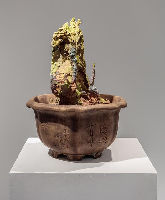 Landscape I, 17"X17"X21", bronze, 2016  