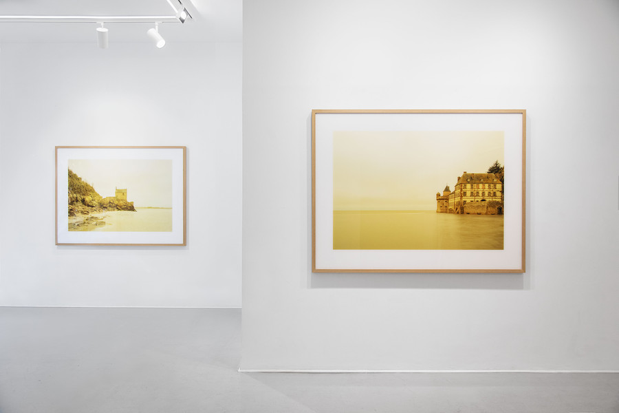 Installation View _ "L’ Être du Temps" _ RX&SLAG - Paris 