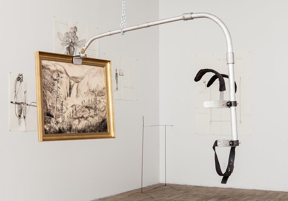 155x85x90cm, Aluminum, brass, belt, rucksack straps, landscape drawing in gold frame