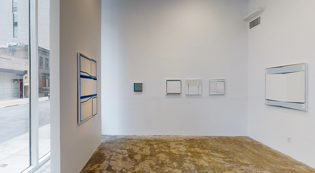 Installation View_Slipping Space 