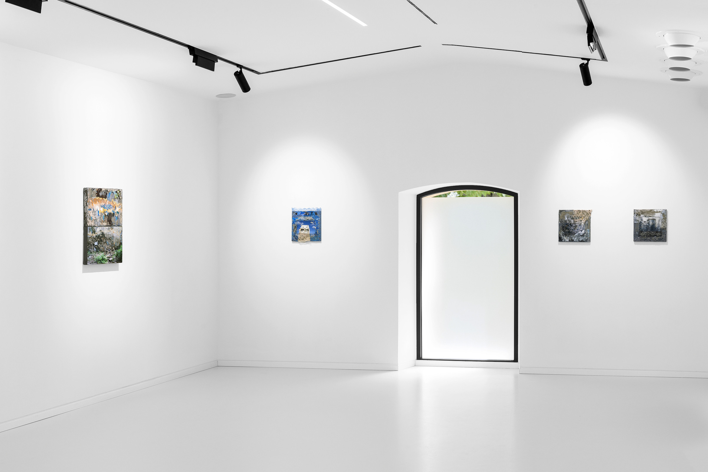 Installation View _Soft Power_ works by Naomi Safran-Hon @Bonisson Art Center 
