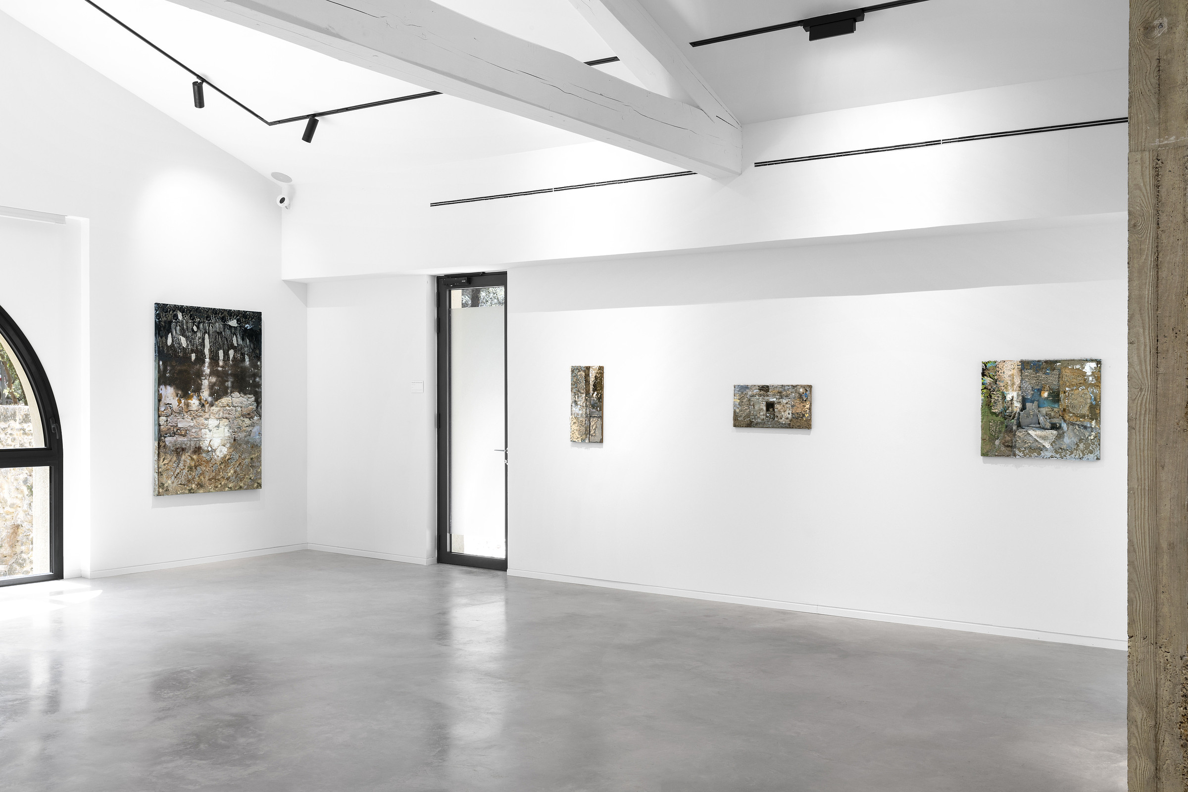 Installation View _Soft Power_ works by Naomi Safran-Hon @Bonisson Art Center 