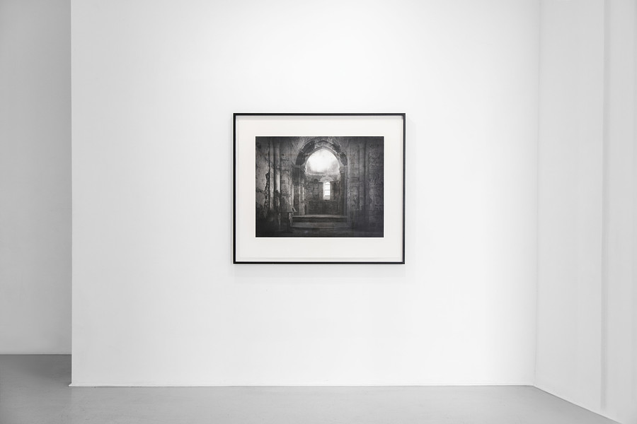 Installation View _ "L’ Être du Temps" _ RX&SLAG - Paris 